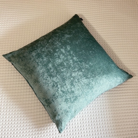 1 Rodeo Home Chenille Accent Square Throw Aqua Turquoise Pillows 24" x 24" - Picture 3 of 10